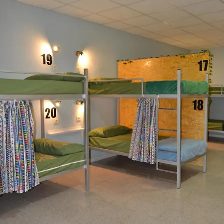 Hostel Valle Del Nonaya Salas (Asturias)