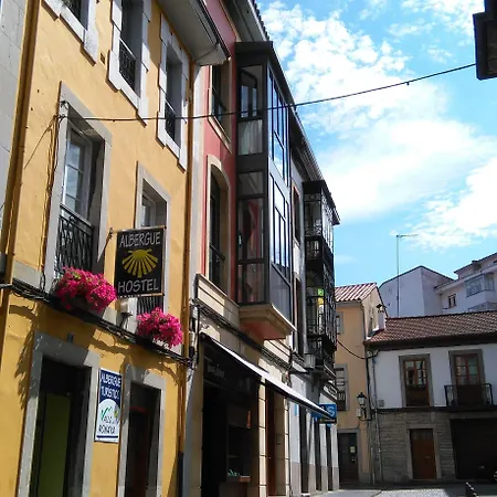 Valle Del Nonaya Auberge de jeunesse