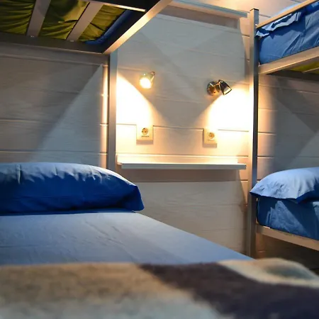 Valle Del Nonaya Hostel