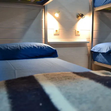 Hostel Valle Del Nonaya