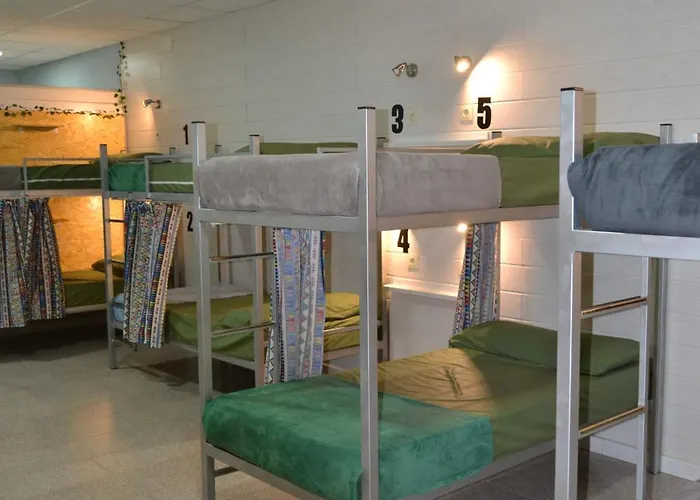 Valle Del Nonaya Auberge de jeunesse